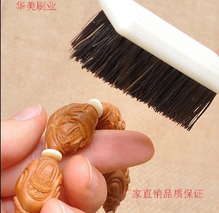 华美刷业的LOGO