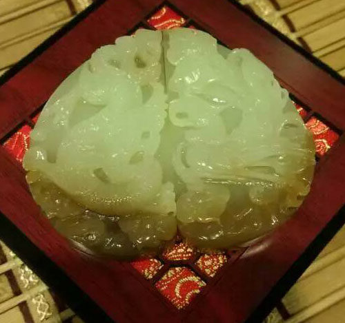 岫岩石头记