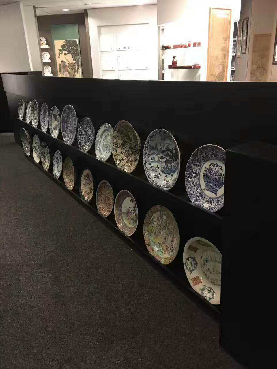 出口鲁青瓷老库存批发的LOGO