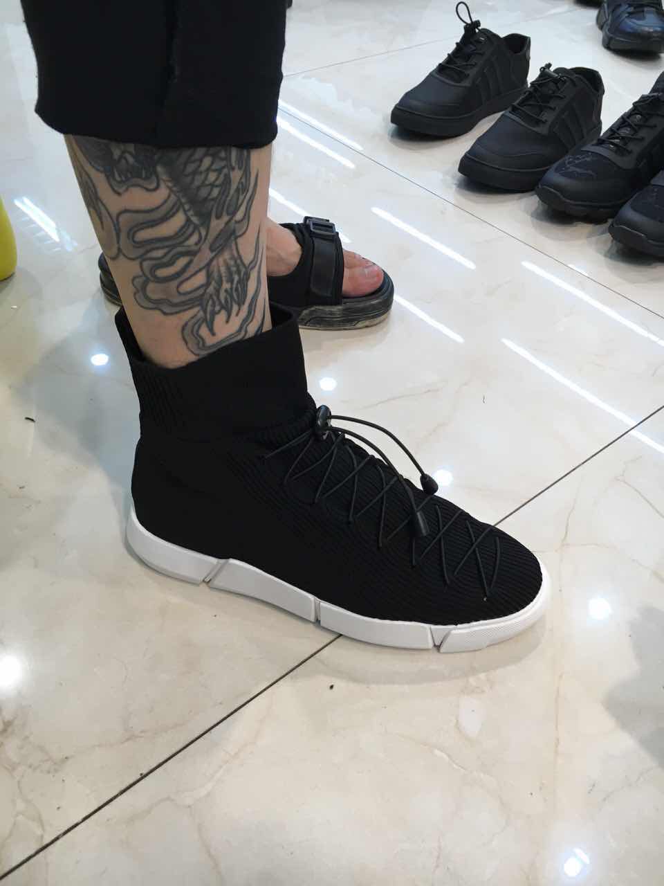 任我行潮男馆