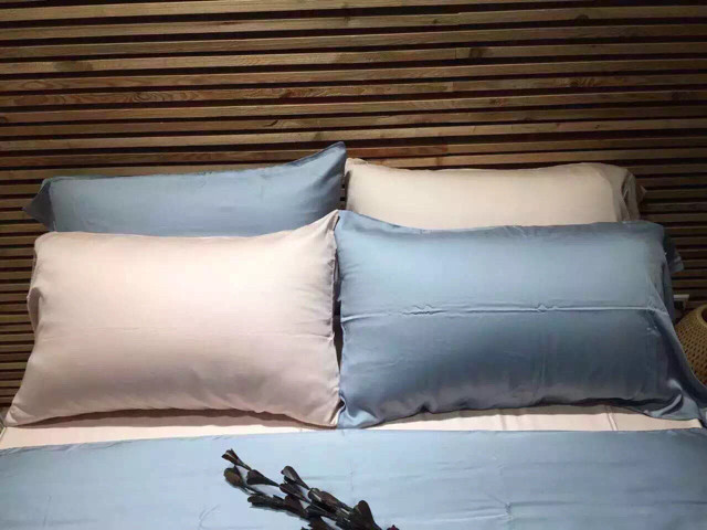 原来你也在这里床品店