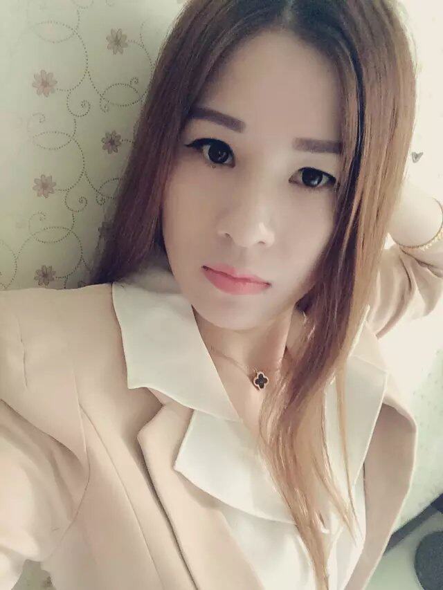 琳娜时尚假发