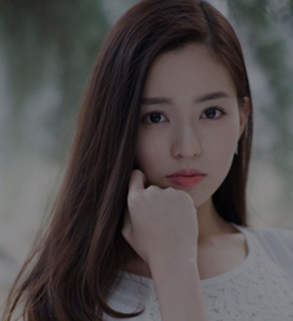 伊人美妆驿站