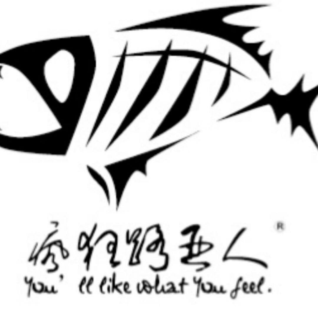 疯狂路亚小店的LOGO