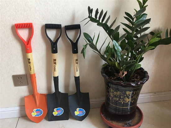 冀滦农具加工厂的LOGO