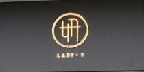 海宁皮革城实体批发店的LOGO
