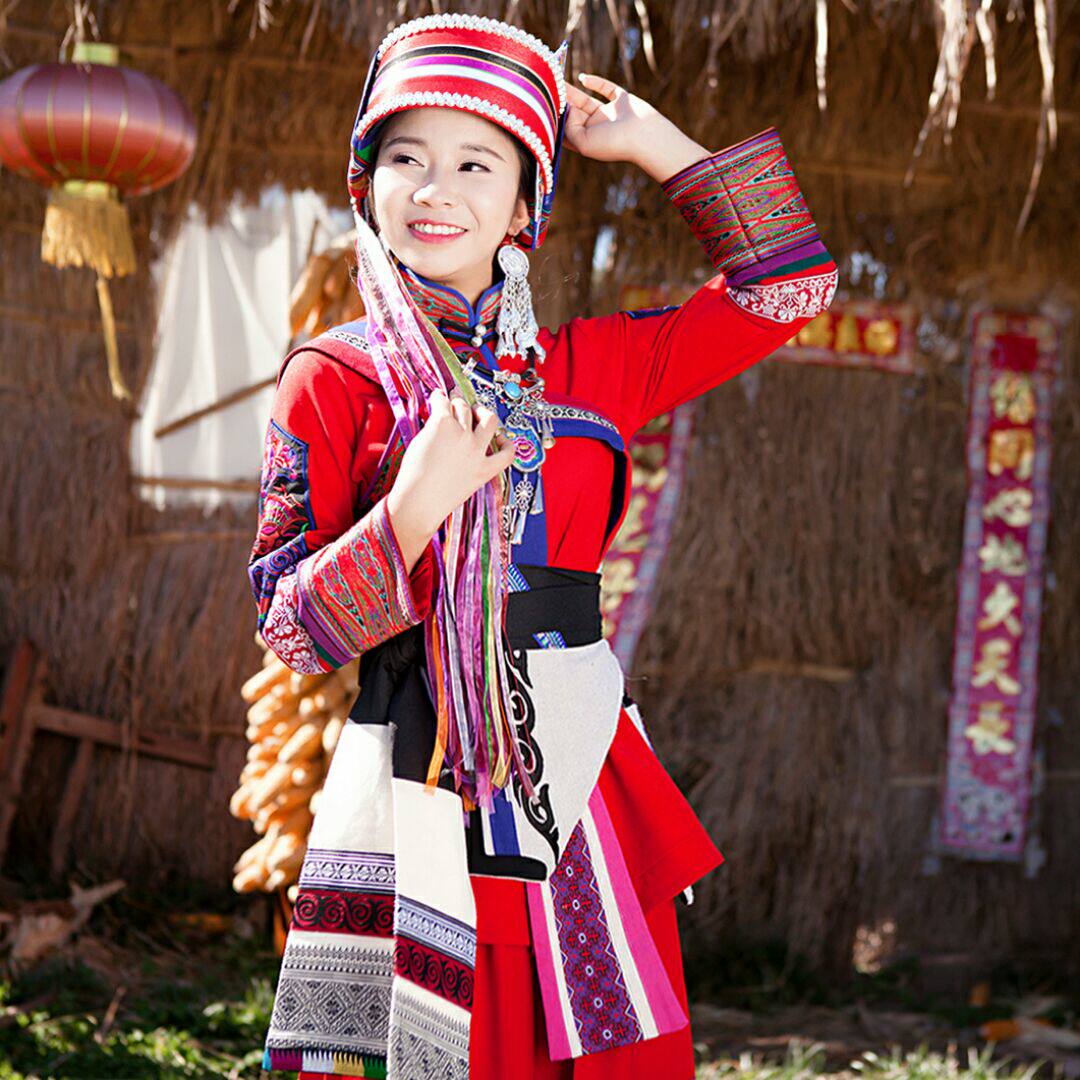 撒尼人家配饰坊