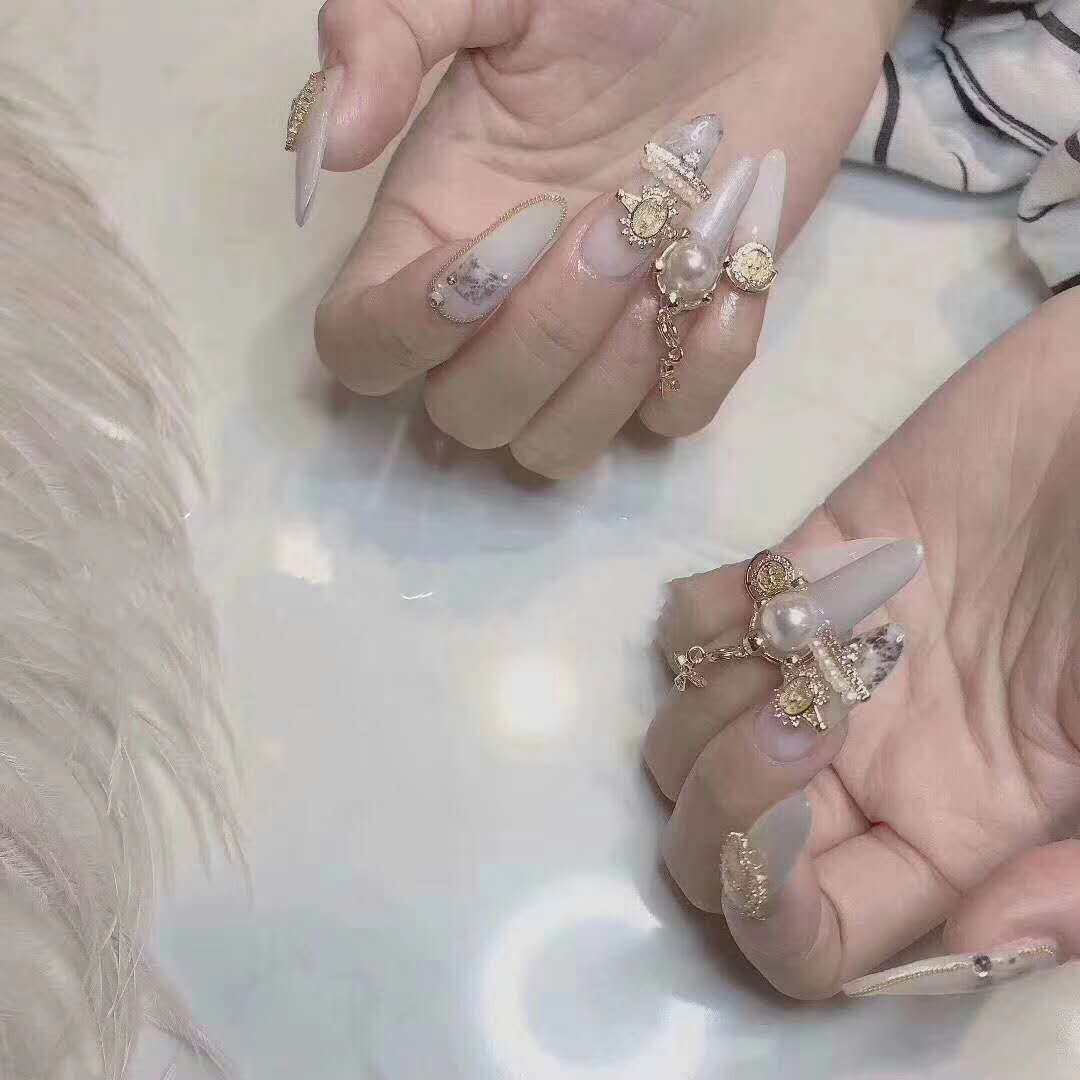 思诺美甲美睫