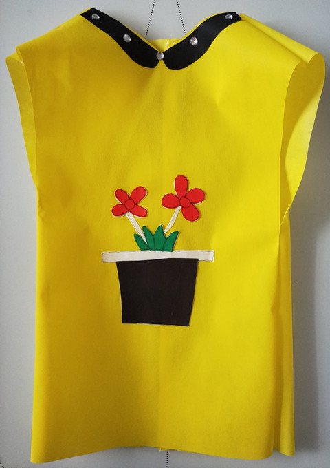 牛得草国际环保演出服的LOGO