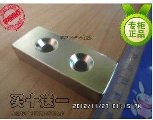 上海亚陶磁业批发中心的LOGO