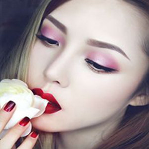 韩彩时尚美妆