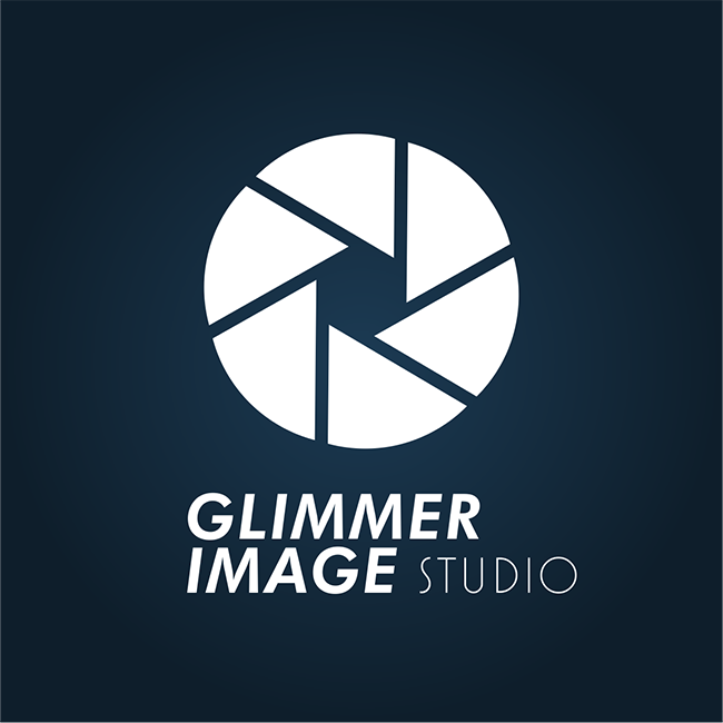微光影像工作室的LOGO