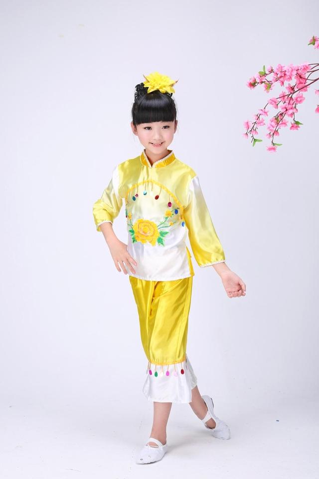 三生演出服