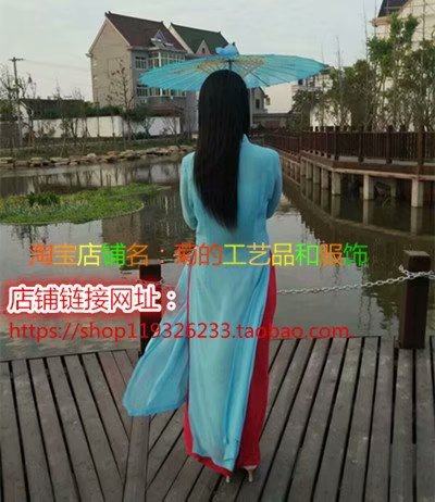 菊的工艺品和服饰