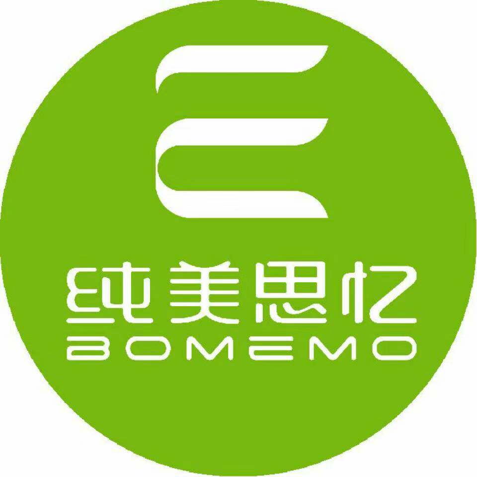 纯美思忆品牌店的LOGO