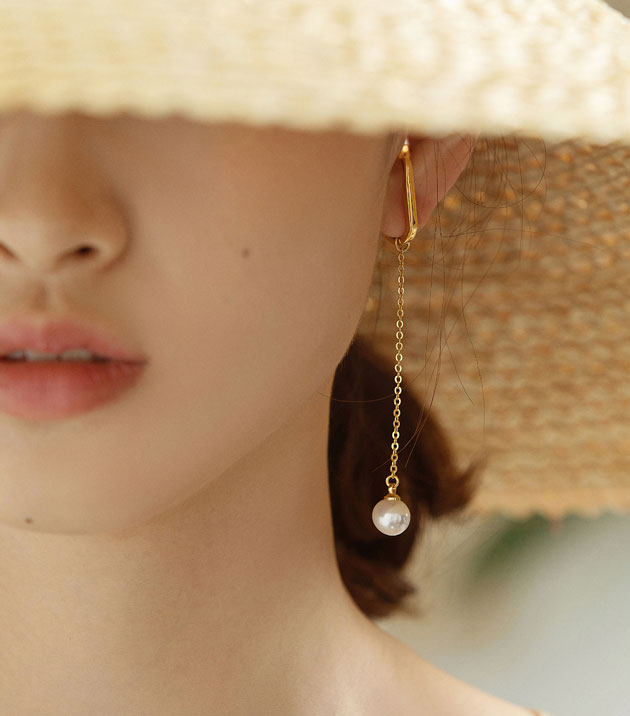 ONLY YOUN饰品工作室的LOGO
