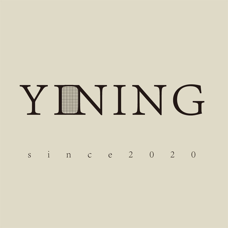 怡宁之初家居的LOGO