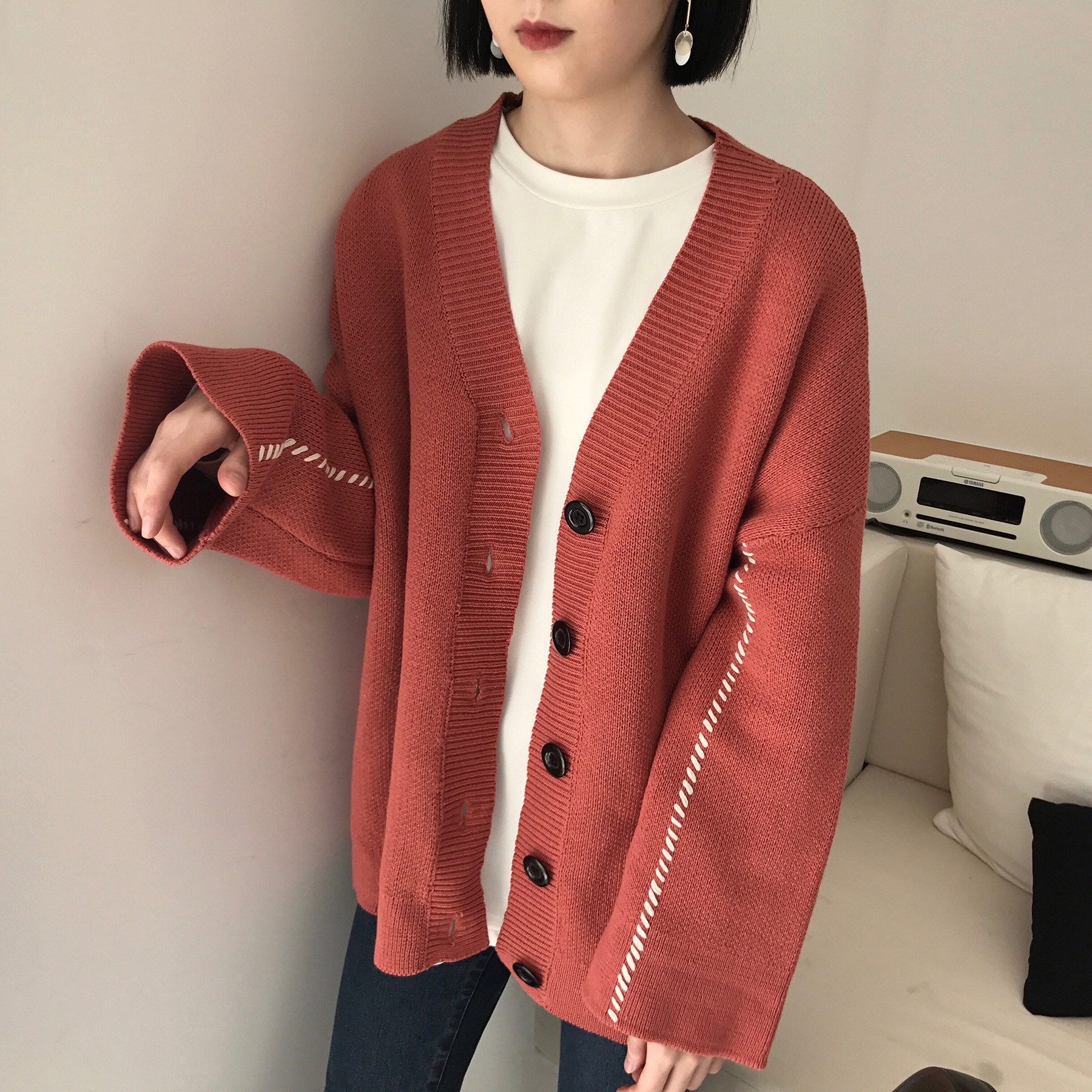 im向自制 秋季女生韩版全棉宽松v领纯色外搭长袖毛衣针织开衫外套