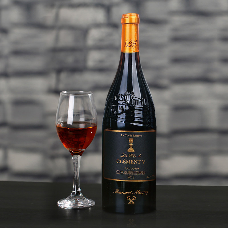 想要皮肤变的好,每晚红酒少不了,好喝还不贵!