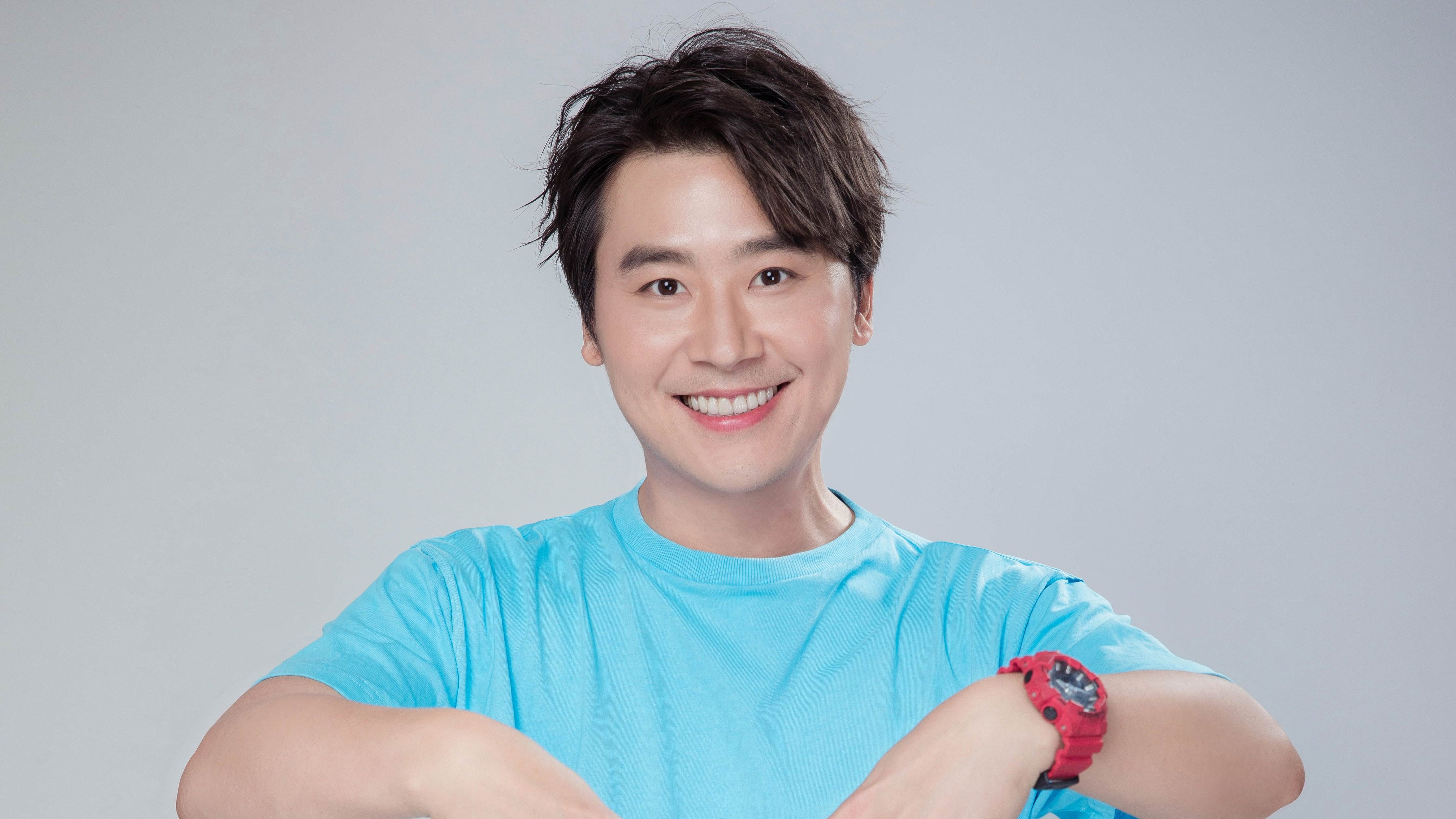 著名节目主持人马可   关注 g 私信 = 超过 600 万人正在使用 他的