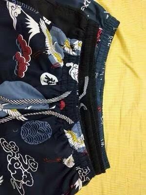 男士沙滩裤夏季宽松大码速干裤韩版休闲海边花短裤情侣潮牌大裤衩