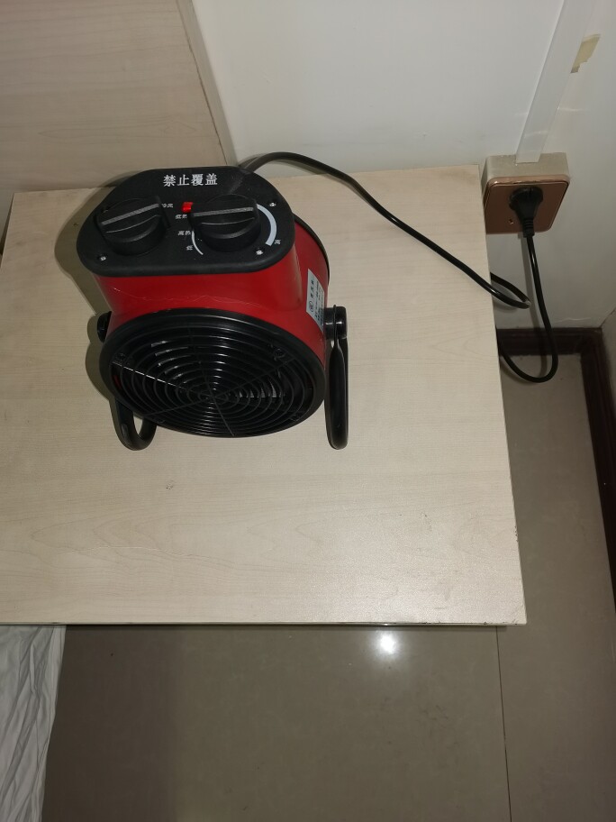 工业取暖器省电暖风机速热家用节能小型大功率小钢炮电暖气大面积