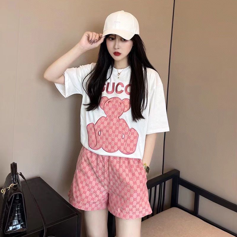 夏季套装女2021新款韩版宽松时尚洋气短袖短裤网红两件套