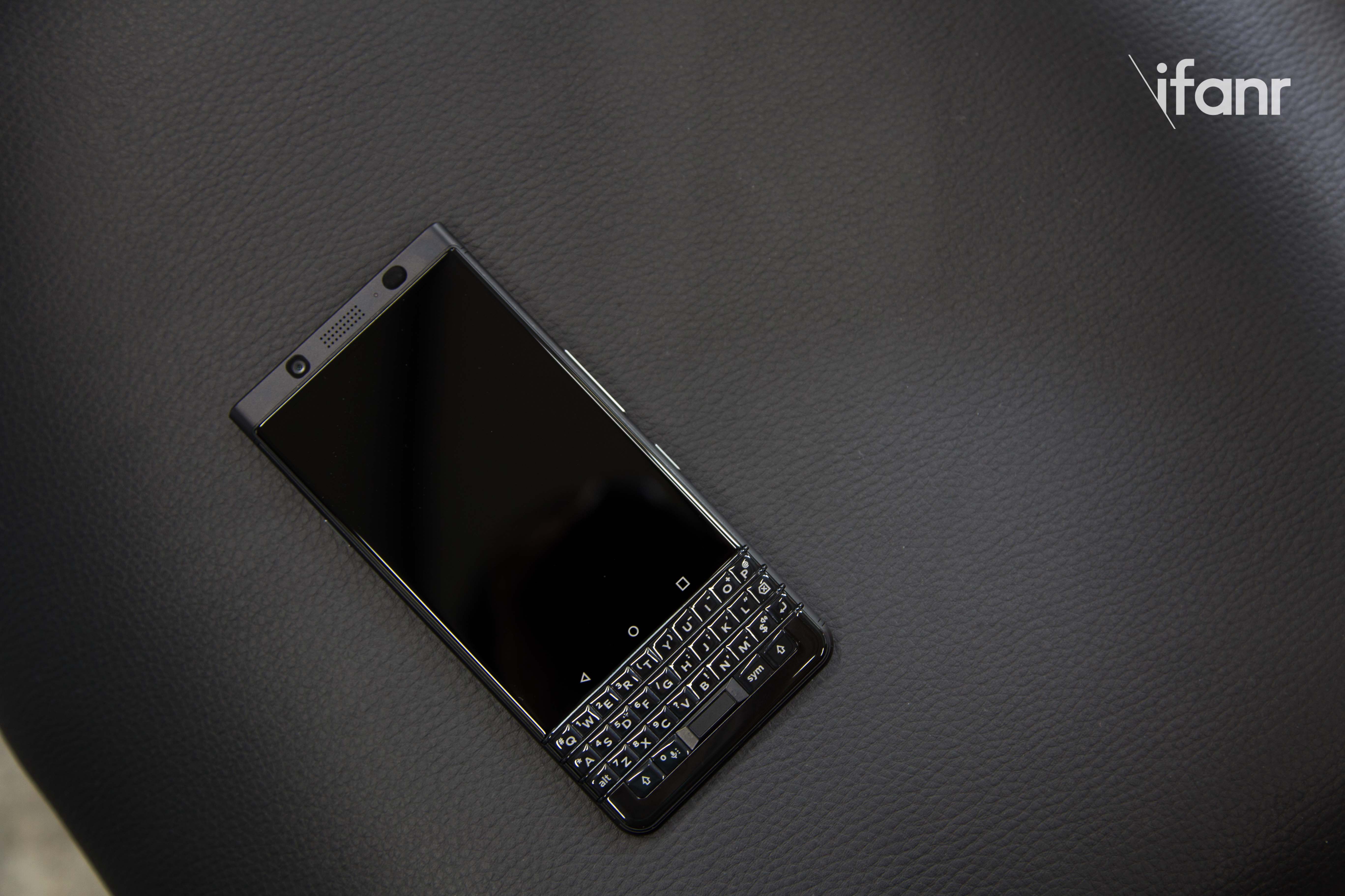 黑莓keyone 体验:3999 元除了买到高通骁龙 625,买到全键盘,还能买到